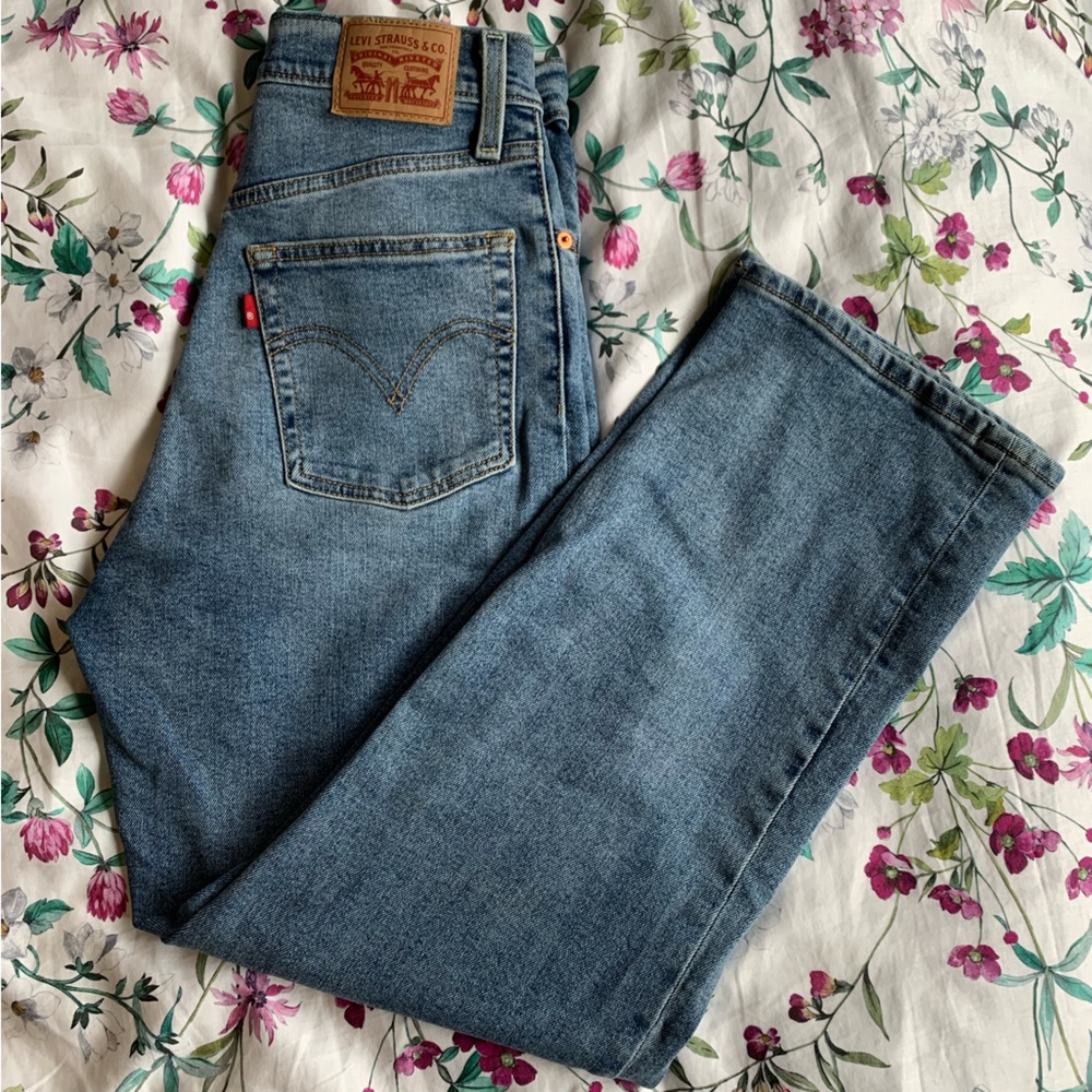 Straight Leg Ribcage Levi’s